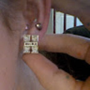 Meet your Posher, Hilary